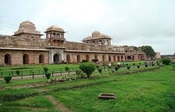 Indore - Mandu - Maheshwar - Ujjain Tour