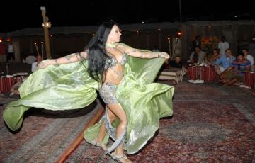 Ecstatic 4 Days 3 Nights Dubai Trip Package by HelloTravel In-House Experts