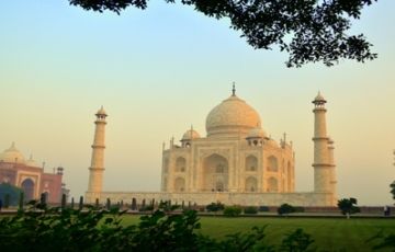 14 Days 13 Nights Delhi, Agra, Jaipur, Mumbai, Alleppey, Kumarakom and Kovalam Tour Package