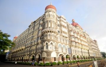 14 Days 13 Nights Delhi, Agra, Jaipur, Mumbai, Alleppey, Kumarakom and Kovalam Tour Package