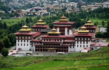 Family Getaway 10 Days 9 Nights Thimphu, Punakha, Gangtey, Phuentsholing, Paro with Chele-La-Pass Trip Package