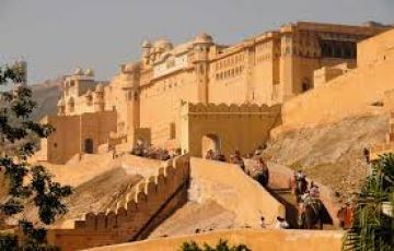 Beautiful 6 Days 5 Nights Jaipur, Agra, Mathura with Delhi Trip Package