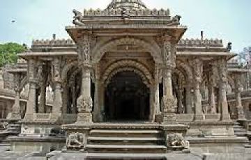 Best Rukamani Temple Tour Package for 8 Days 7 Nights