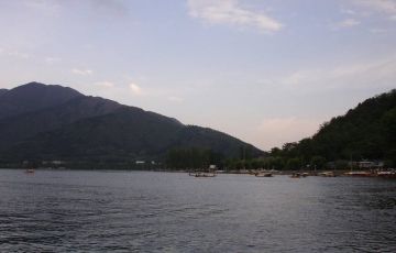 04 Nights / 05 Days Kashmir Tour