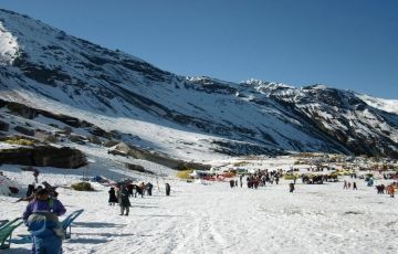 4 Days Delhi to Manali Vacation Package