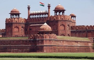 Experience 4 Days 3 Nights Delhi, Jaipur with Agra Tour Package