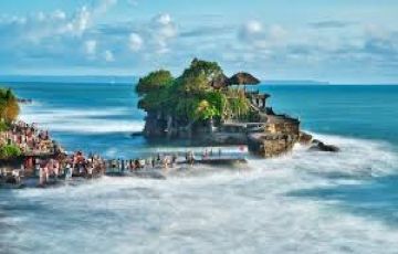 Beautiful 5 Days 4 Nights Bali, Uluwatu with Denpasar Holiday Package
