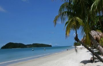 Pleasurable 5 Days 4 Nights Langkawi and Crocodile Farm Vacation Package