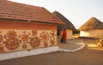 Family Getaway 5 Days 4 Nights Bhuj Trip Package