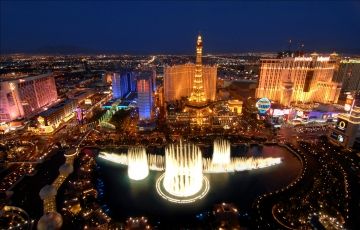 Experience 6 Days 5 Nights Disneyland Tour Package