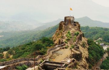 Family Getaway 4 Days 3 Nights Manabaleswar, Pratapgadh with Panchgani Trip Package