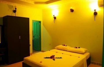 Ecstatic K Guraidhoo Tour Package for 2 Days 1 Night