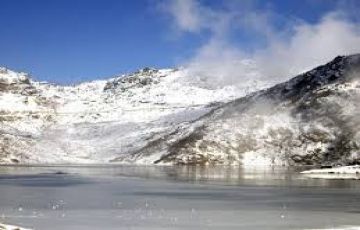 Gangtok with Darjeeling Tour Package for 5 Days 4 Nights from NJP OR IXB