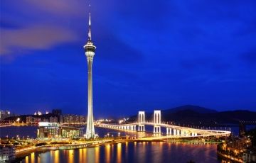 Ecstatic 11 Days 10 Nights Hong Kong, Macau with Phuket Tour Package