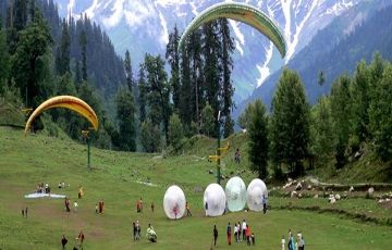 Manali Tour Package for 4 Days 3 Nights from Delhi by HelloTravel In-House Experts