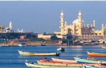 Heart-warming 9 Days 8 Nights Munnar, Thekkady, Alleppey, Kovalam and Kanyakumari Vacation Package