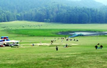 Best 7 Days 6 Nights Dharamshala, Manali with Chandigarh Holiday Package