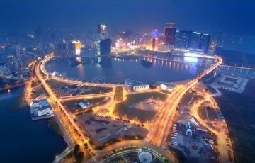 Heart-warming 6 Days 5 Nights Hong Kong with Macau Holiday Package