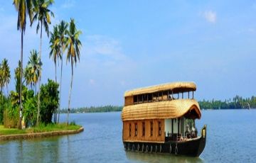 Ecstatic 7 Days 6 Nights Munnar Vacation Package