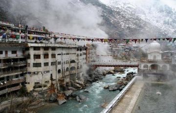 Memorable 3 Days 2 Nights Manali, Hadimba Temple, Mall Road and Salong Valley Holiday Package