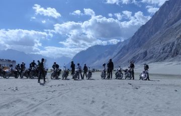 Best 14 Days 13 Nights Sringar, Kargil, Leh with Khardungla Trip Package