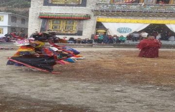 Magical Lachung Tour Package for 6 Days 5 Nights