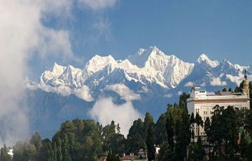 Pleasurable 6 Days 5 Nights Gangtok, Lachen, Lachung with Yumthang Tour Package