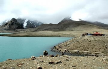 Amazing 6 Days 5 Nights Lachung Trip Package