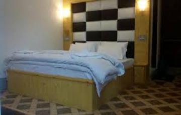 Ecstatic Pahalgam Tour Package for 5 Days 4 Nights