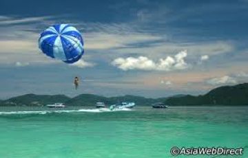 Experience 5 Days 4 Nights Marine Park Holiday Package