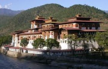 Best 7 Days 6 Nights Paro, Thimphu with Punakha Tour Package