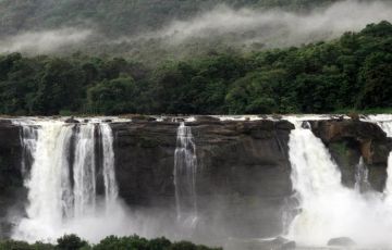 Heart-warming 8 Days 7 Nights Cochin, Munnar, Thekkady and Alleppey Holiday Package