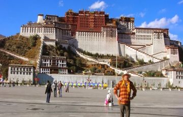 Pleasurable 6 Days 5 Nights Lhasa and Chengdu Tour Package