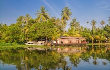 Magical Allepey Tour Package for 6 Days 5 Nights