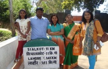 Ecstatic 6 Days 5 Nights Srinagar, Gulmarg with Sonmarg Vacation Package