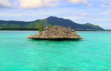 5 Days 4 Nights Ile aux cerfs Tour Package