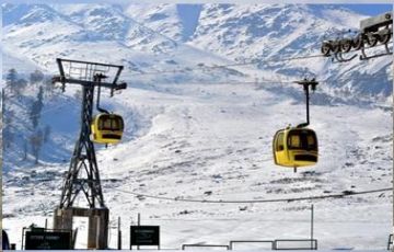 Kashmir Tour 4 Nights / 5 Days For 2 Person