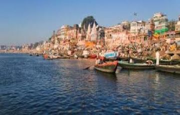 Ecstatic 5 Days 4 Nights Varanasi Holiday Package
