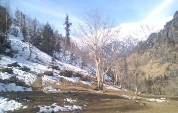 Amazing 4 Days 3 Nights manali, rohtang, solang with manikaran Trip Package