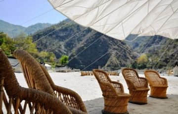 Ecstatic 2 Days 1 Night Rishikesh Tour Package