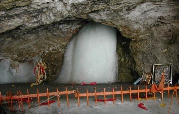 Memorable 3 Days 2 Nights Srinagar with Amarnath Tour Package