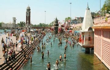 Pleasurable 3 Days 2 Nights New Delhi and Haridwar Vacation Package