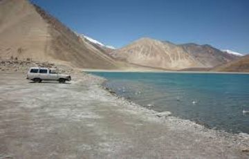 Memorable 6 Days 5 Nights Leh with Nubra Valley Tour Package
