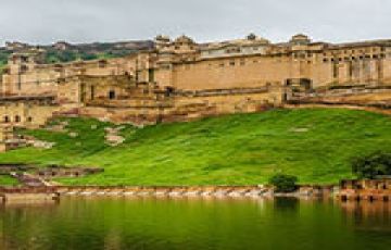 Best 15 Days 16 Nights Udaipur, Jaipur, New Delhi and Agra Trip Package