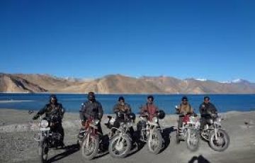 Experience 7 Days 6 Nights Leh  Sham  Pangong Tsomoriri  Khardon with Leh Tour Package
