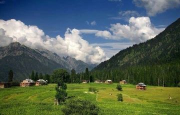 Pleasurable 4 Days 3 Nights Srinagar, Gulmarg, Sonmarg and Pahalgam Trip Package