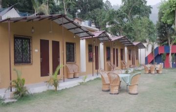 Amazing 2 Days 1 Night Rishikesh Trip Package