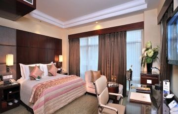 Amazing 3 Days 2 Nights Gurgaon Holiday Package