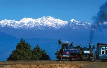 Ecstatic 8 Days 7 Nights Gangtok, Lachen, Lachung with Darjeeling Tour Package