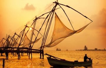 Pleasurable 8 Days 7 Nights Cochin, Munnar and Alleppey Tour Package